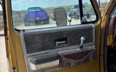 GMC-Sierra-1976-19