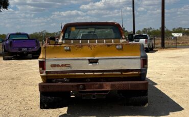 GMC-Sierra-1976-2