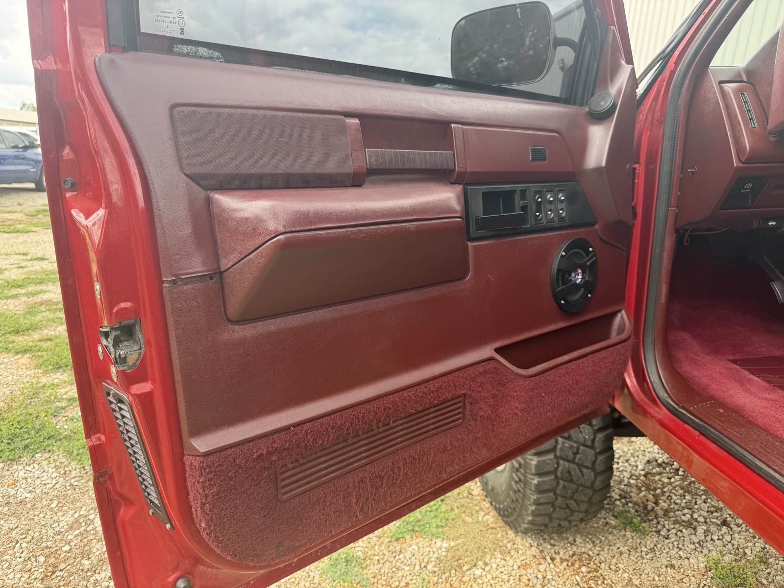 GMC-Sierra-1989-26