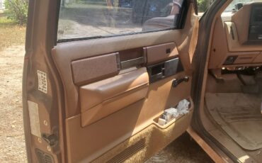 GMC-Sierra-1989-8