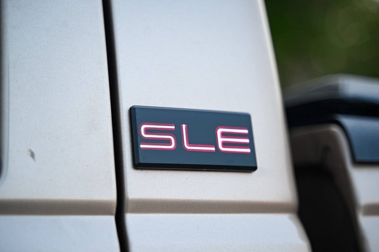 GMC-Sierra-3500-1992-Pickup-Truck-13