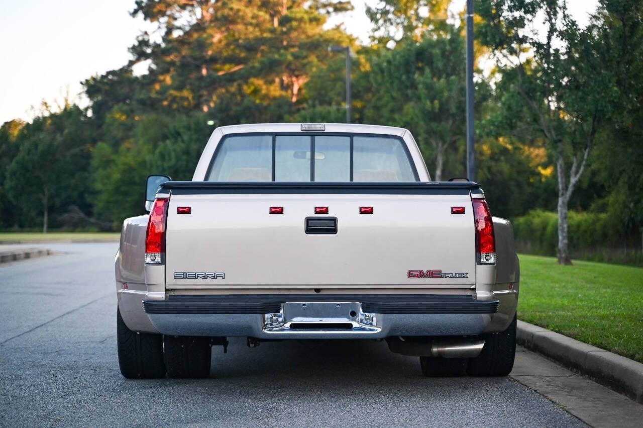 GMC-Sierra-3500-1992-Pickup-Truck-20