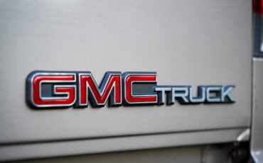 GMC-Sierra-3500-1992-Pickup-Truck-24
