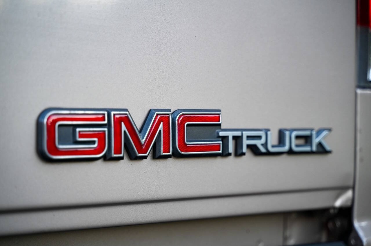 GMC-Sierra-3500-1992-Pickup-Truck-24
