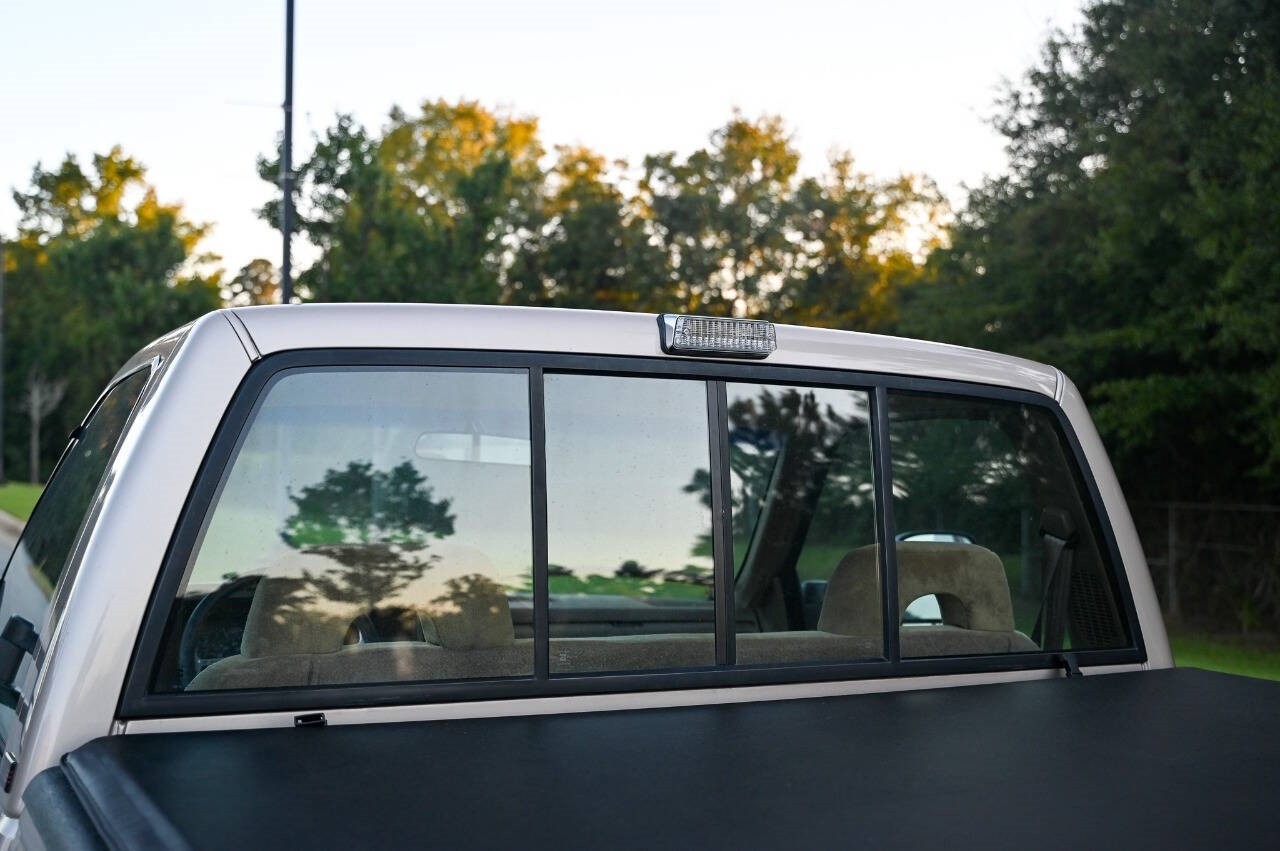 GMC-Sierra-3500-1992-Pickup-Truck-30