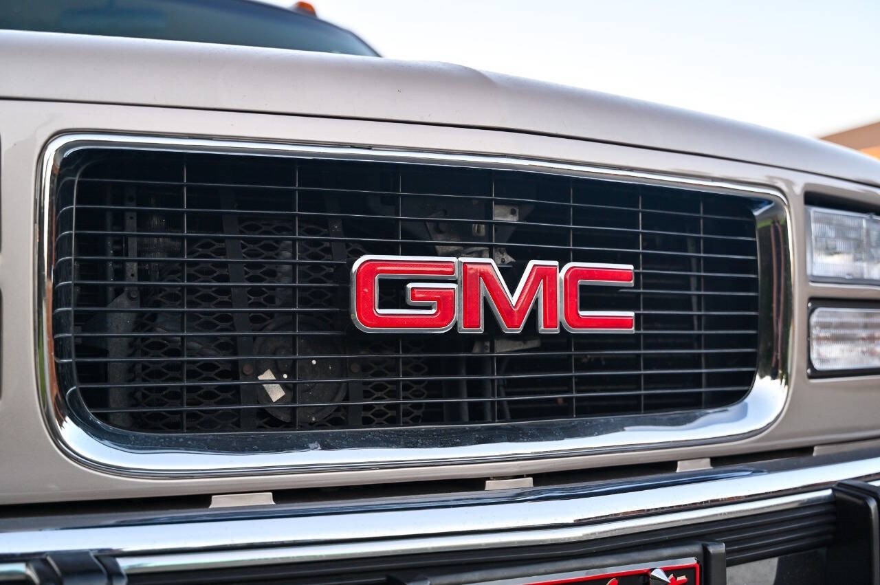 GMC-Sierra-3500-1992-Pickup-Truck-37