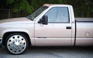 GMC-Sierra-3500-1992-Pickup-Truck-7