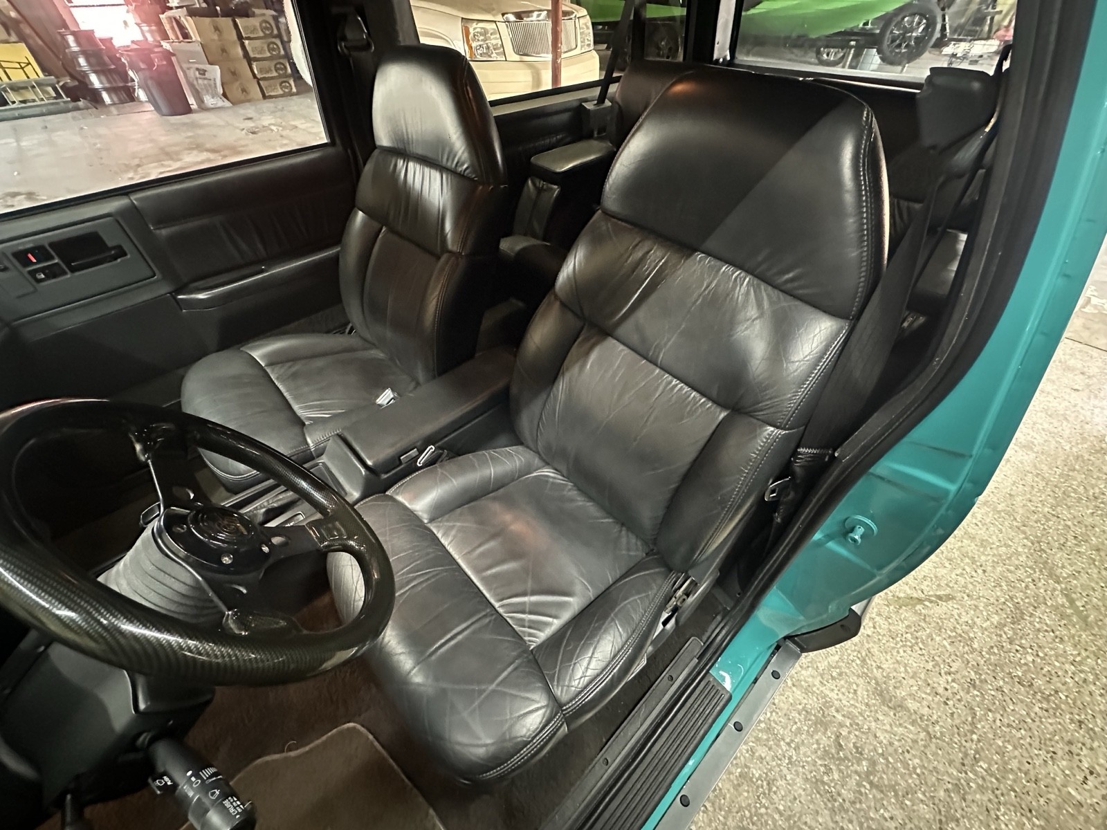 GMC-Typhoon-1993-35