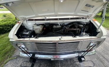 GMC-Vandura-1975-18