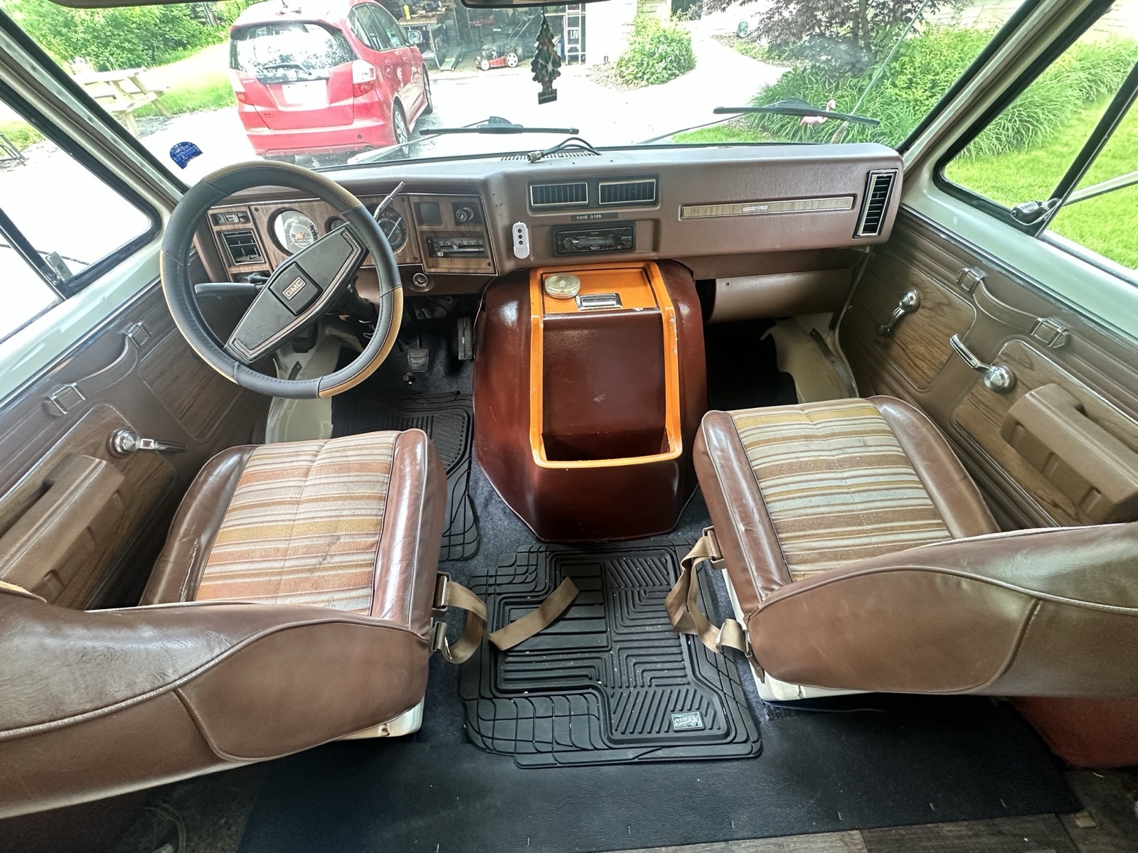 GMC-Vandura-1975-7