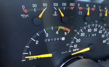 GMC-Yukon-1993-16
