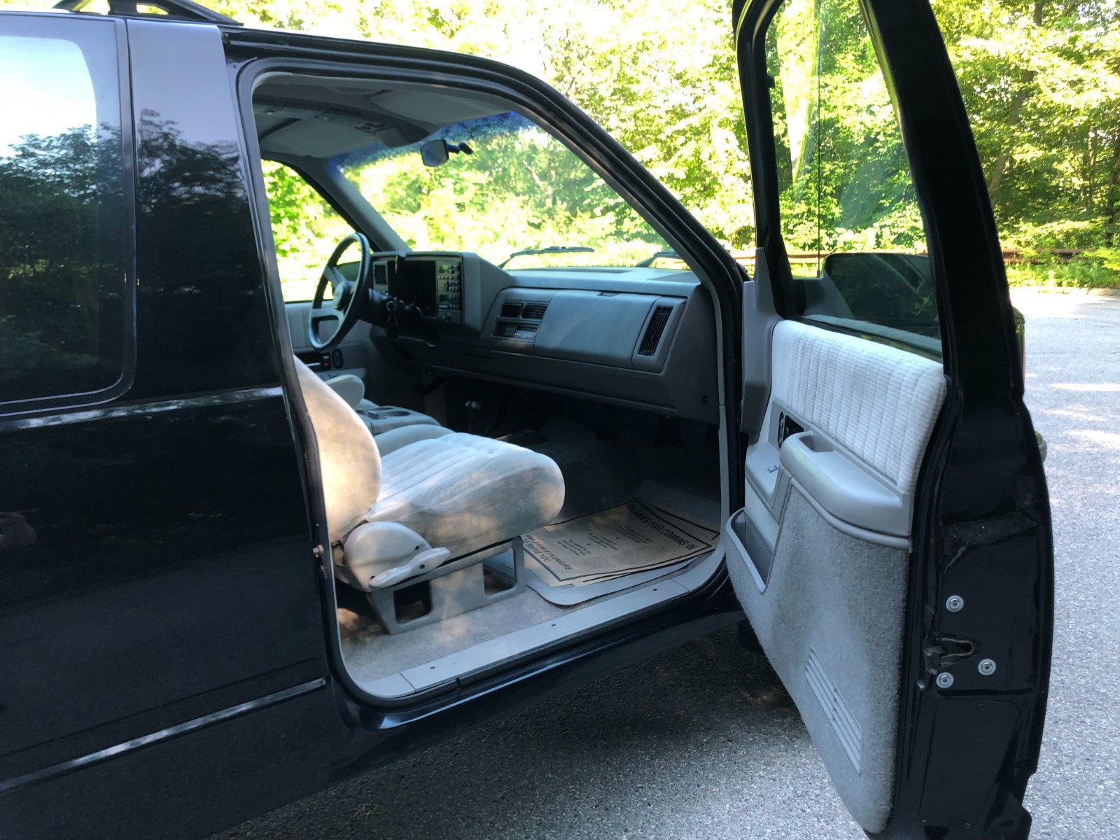 GMC-Yukon-1993-17