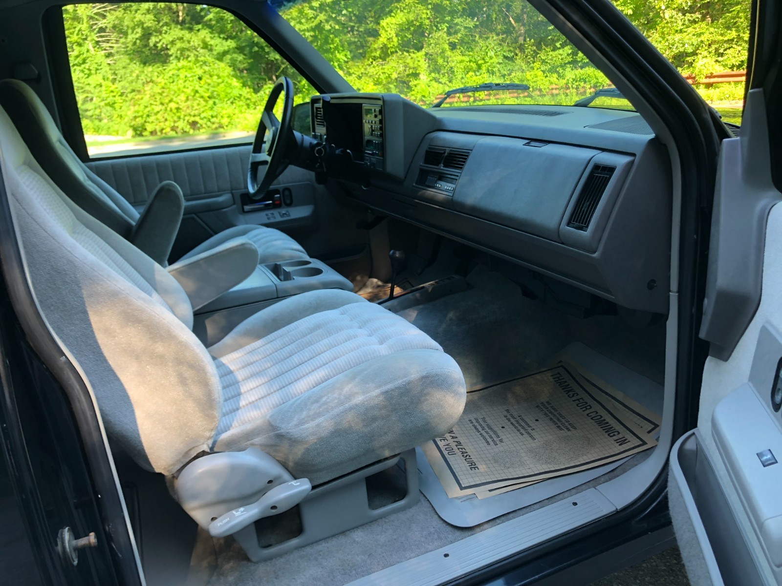 GMC-Yukon-1993-18