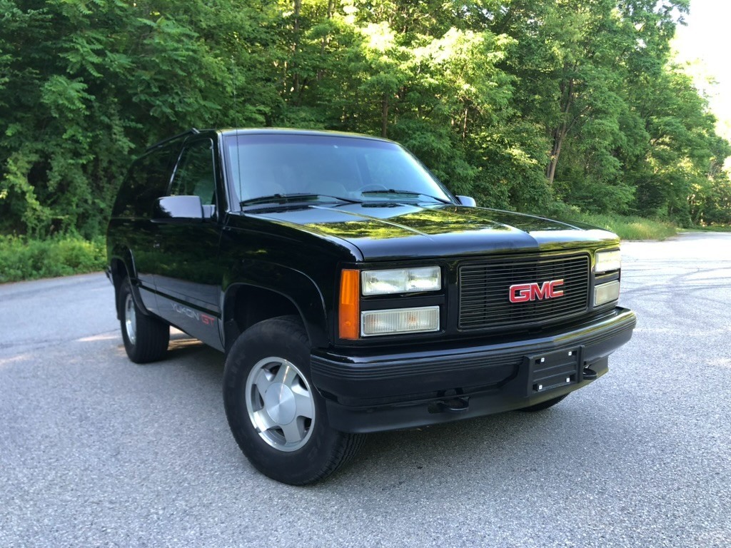 GMC-Yukon-1993-2