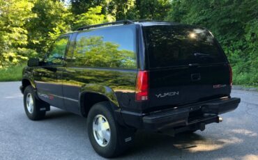 GMC-Yukon-1993-4