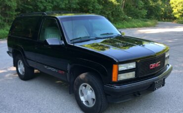 GMC-Yukon-1993-5