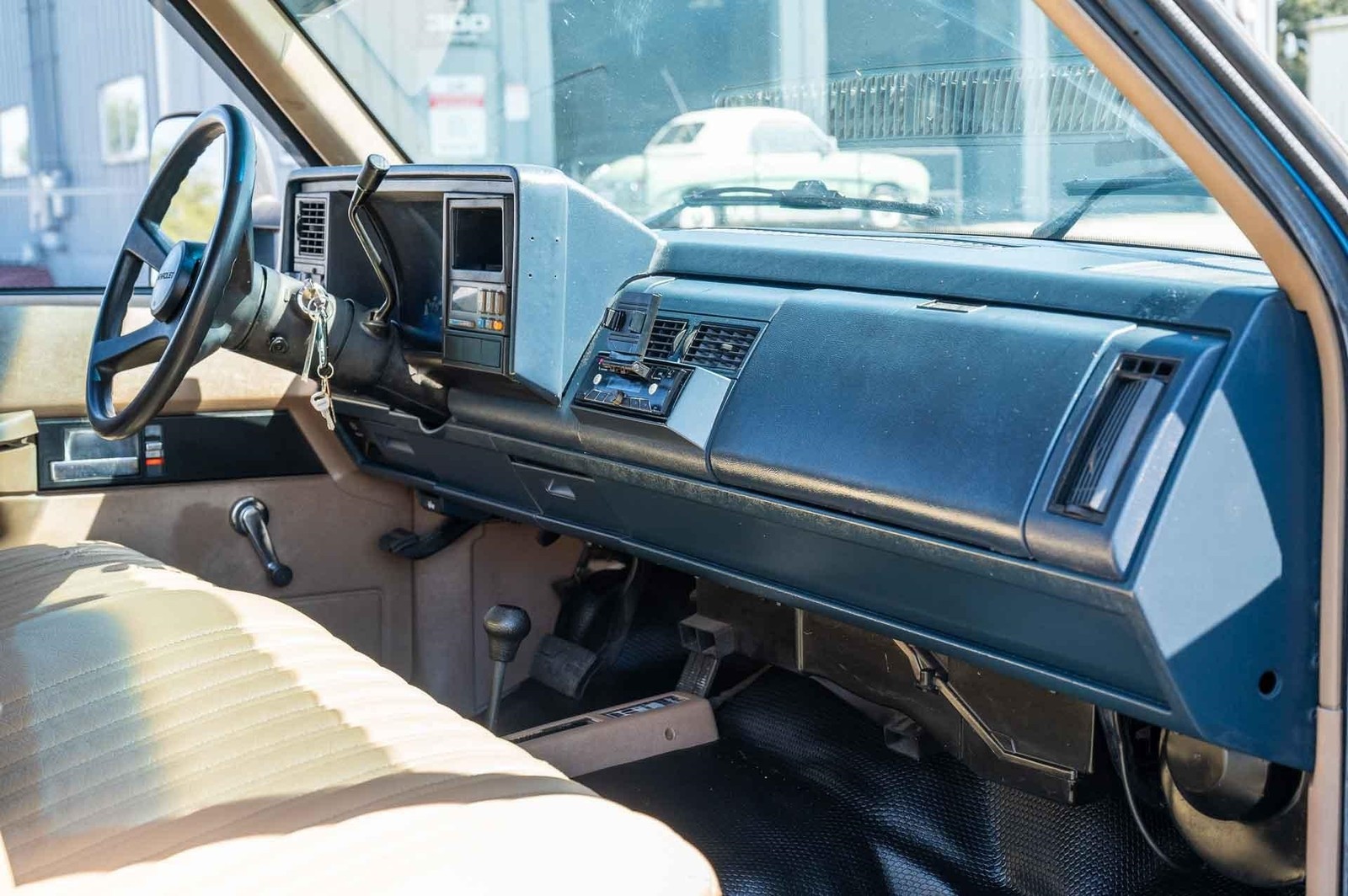 GMC-Yukon-SL-1992-2-Door-12