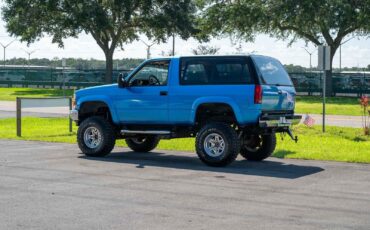GMC-Yukon-SL-1992-2-Door-19