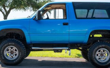 GMC-Yukon-SL-1992-2-Door-23