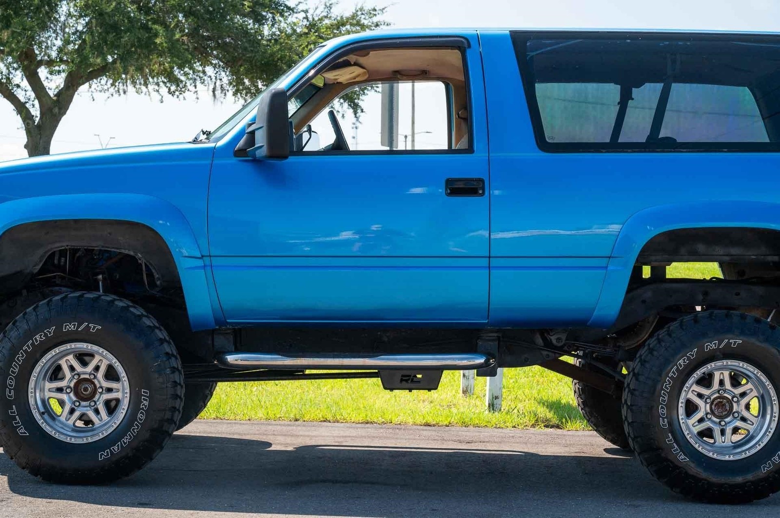 GMC-Yukon-SL-1992-2-Door-23
