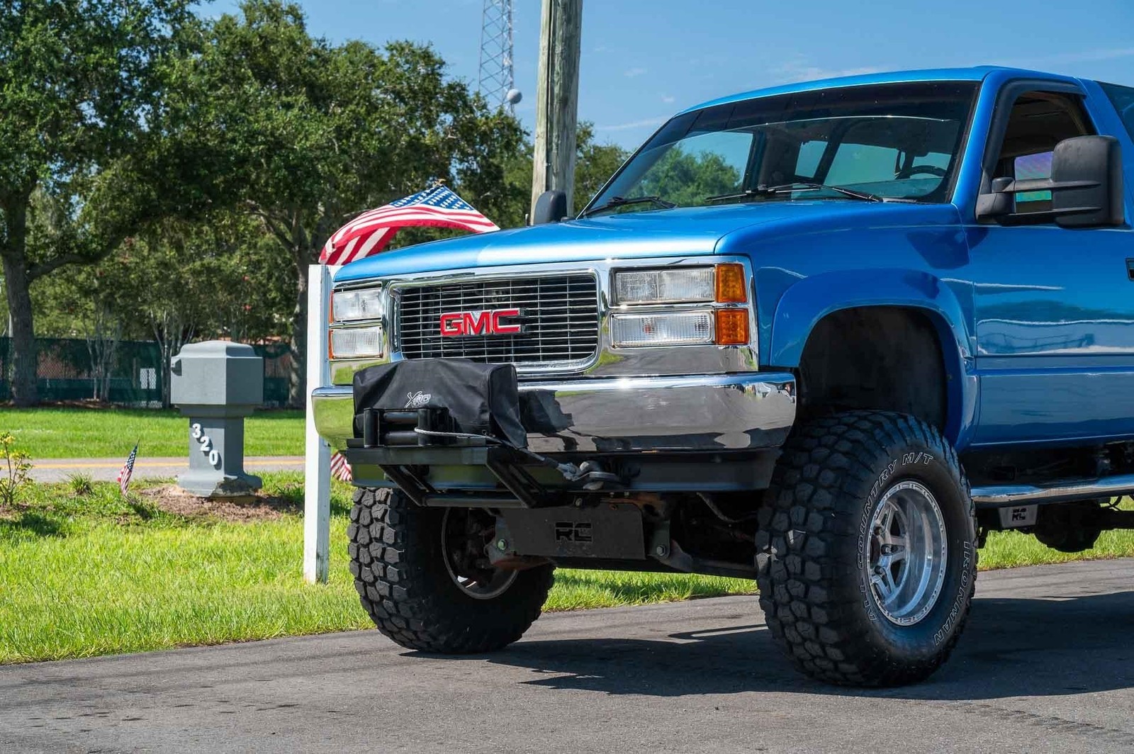 GMC-Yukon-SL-1992-2-Door-26