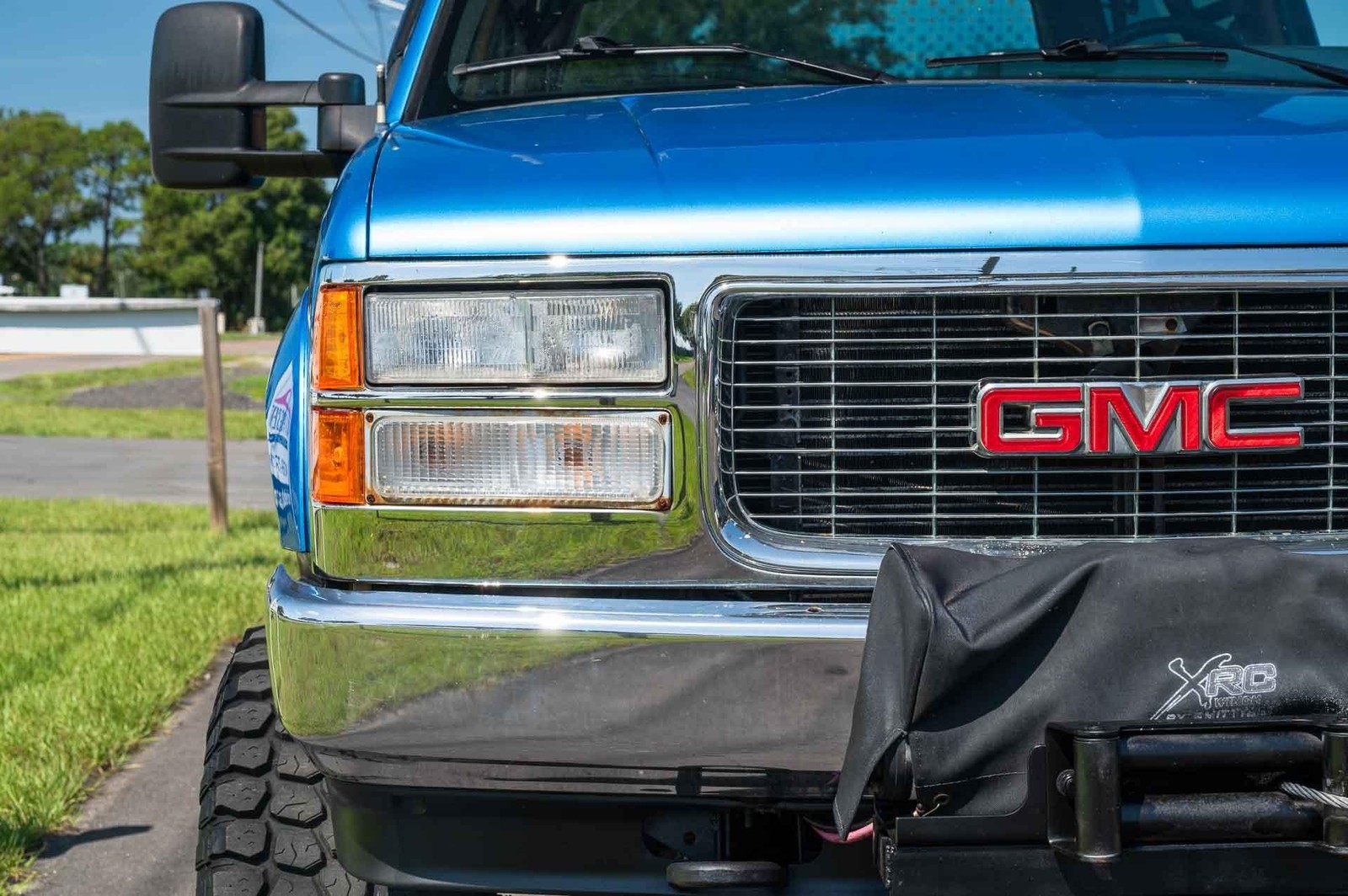 GMC-Yukon-SL-1992-2-Door-29