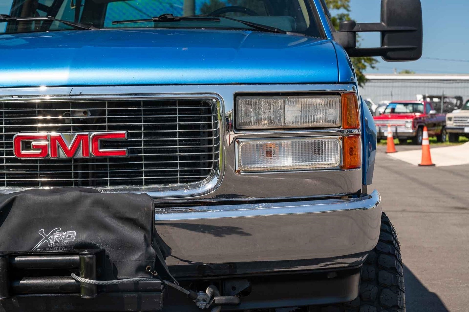 GMC-Yukon-SL-1992-2-Door-30