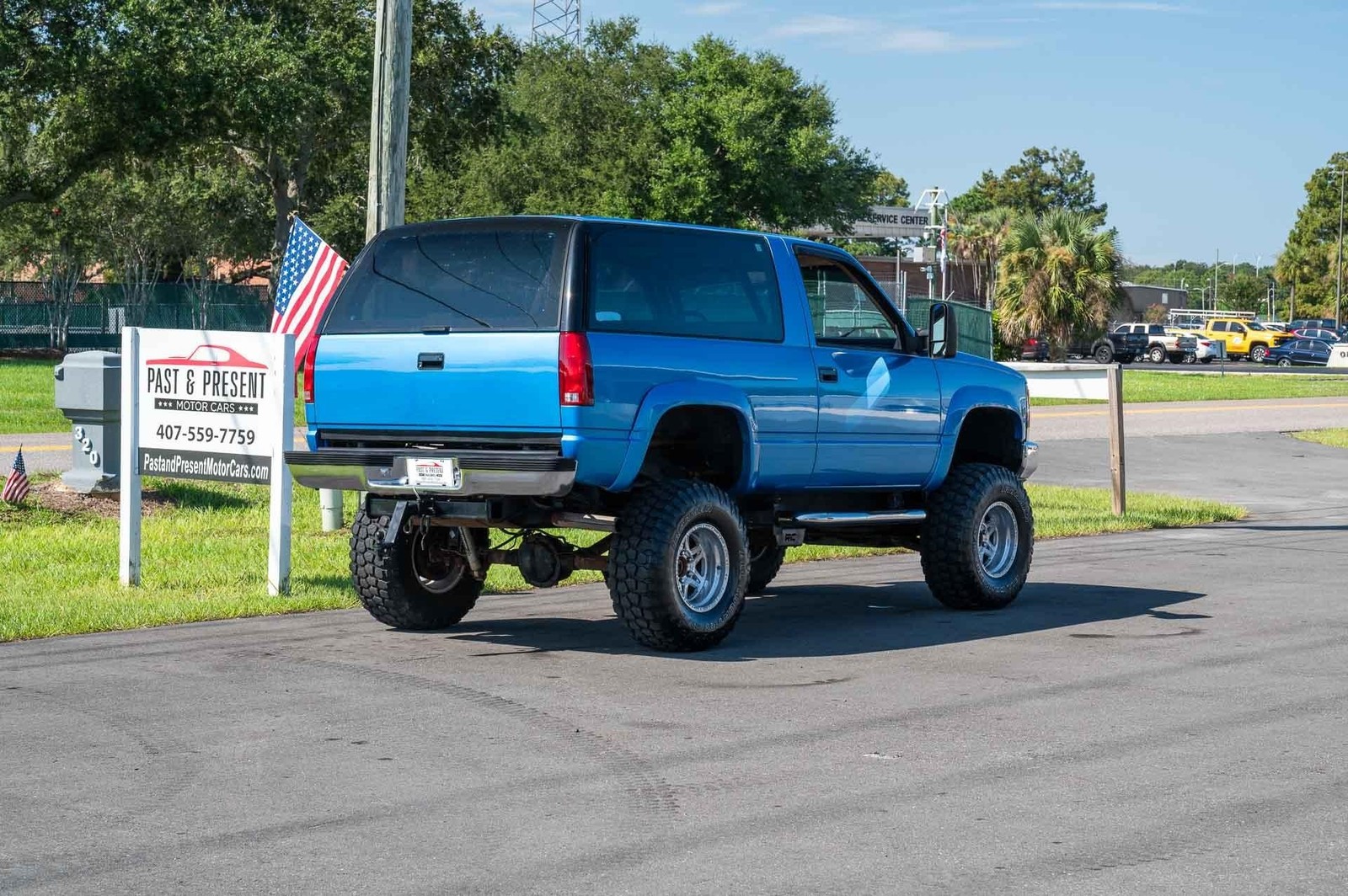 GMC-Yukon-SL-1992-2-Door-32
