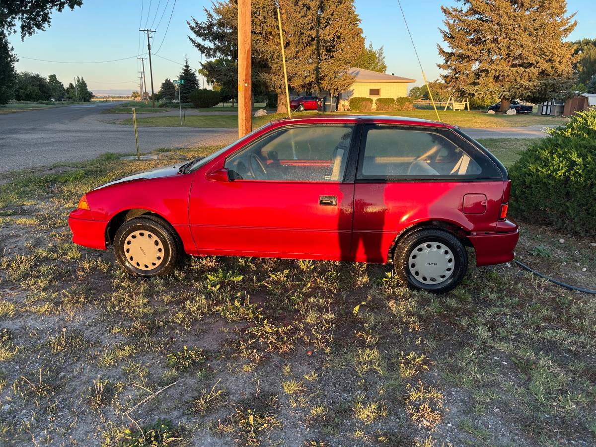 Geo-metro-1993-5