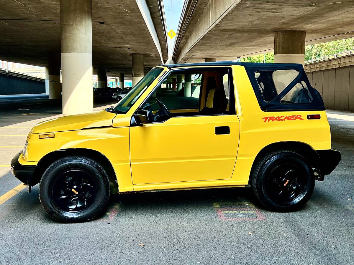 Geo-tracker-1993-1