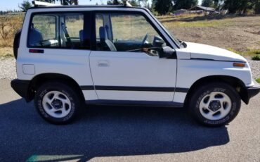 Geo-tracker-1995-white-1