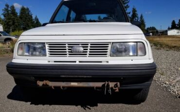 Geo-tracker-1995-white-2