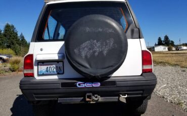 Geo-tracker-1995-white-3