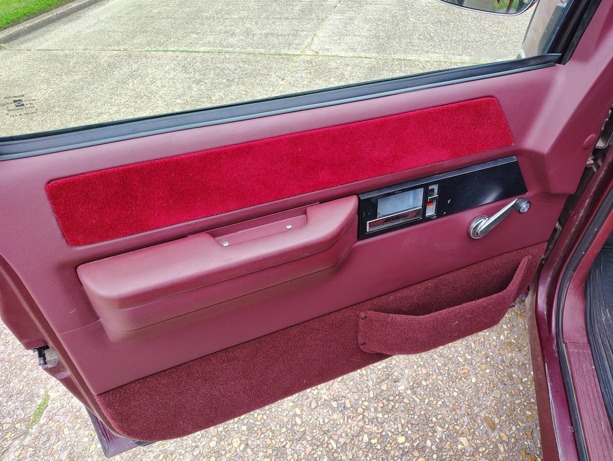 Gmc-1500-1993-9