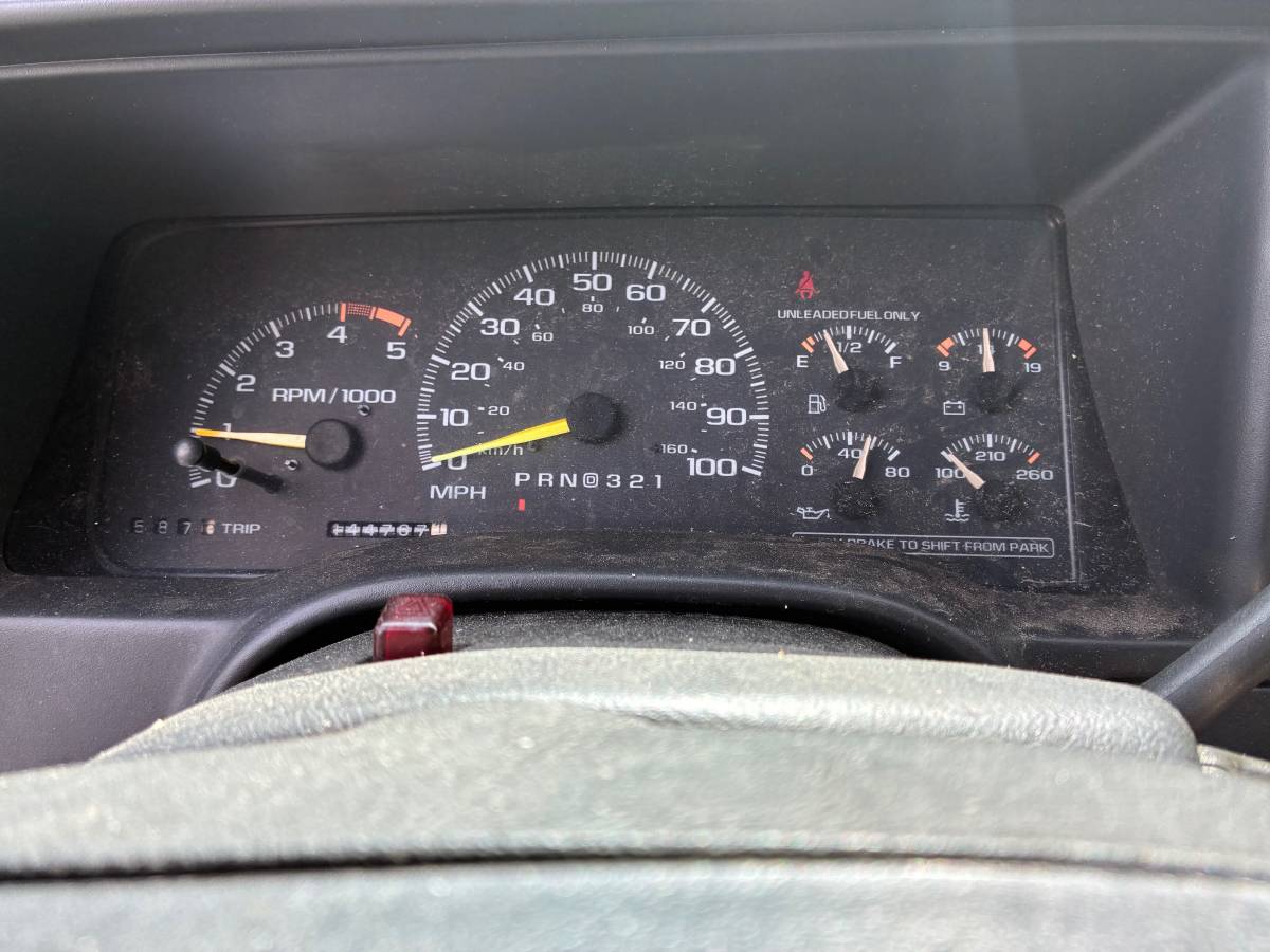 Gmc-1500-sierra-4x4-6-foot-bed-1995-red-19