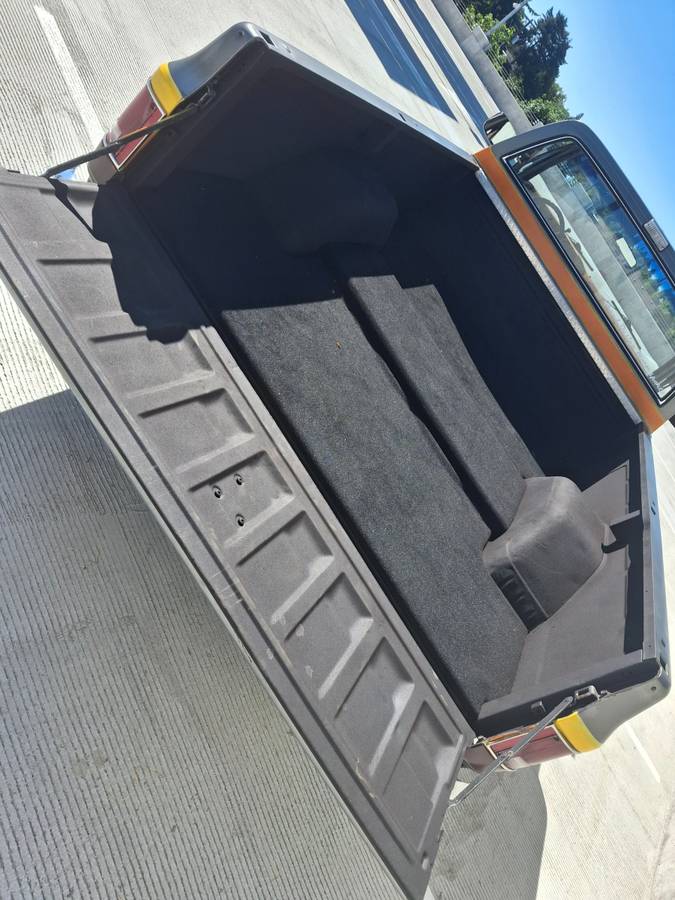 Gmc-1978-grey-8