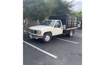 Gmc-1989-white-16