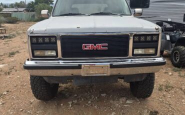 Gmc-1990-grey-1