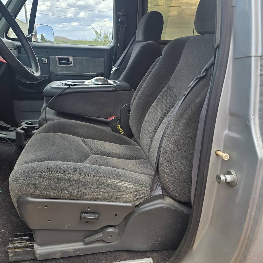 Gmc-1990-grey-5