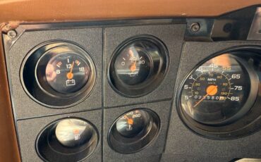 Gmc-7000-1988-white-4