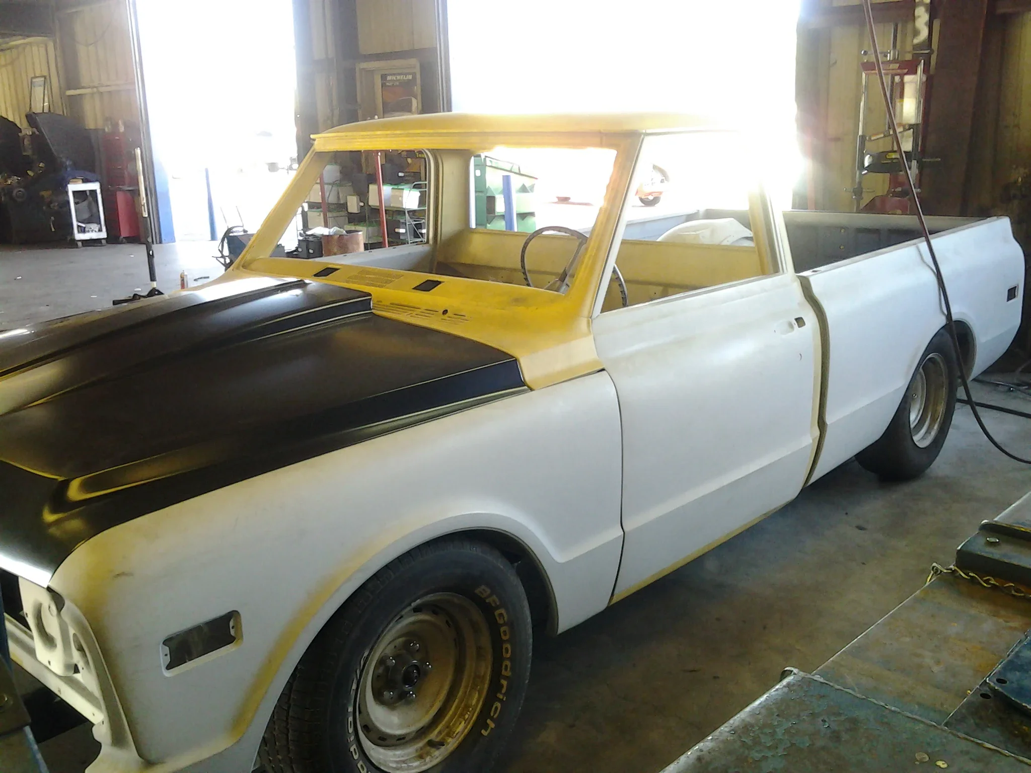 Gmc-Ck-1500-1969-Custom-Black-20