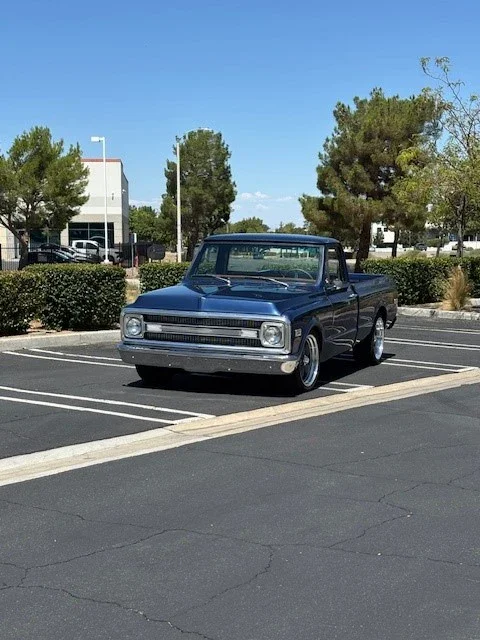 Gmc-Ck-1500-1970-Blue-Brown-10