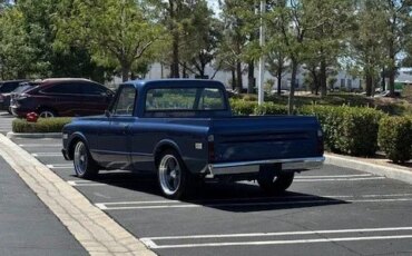 Gmc-Ck-1500-1970-Blue-Brown-9