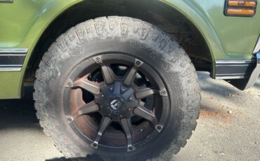 Gmc-Ck-2500-1971-Green-Tan-4