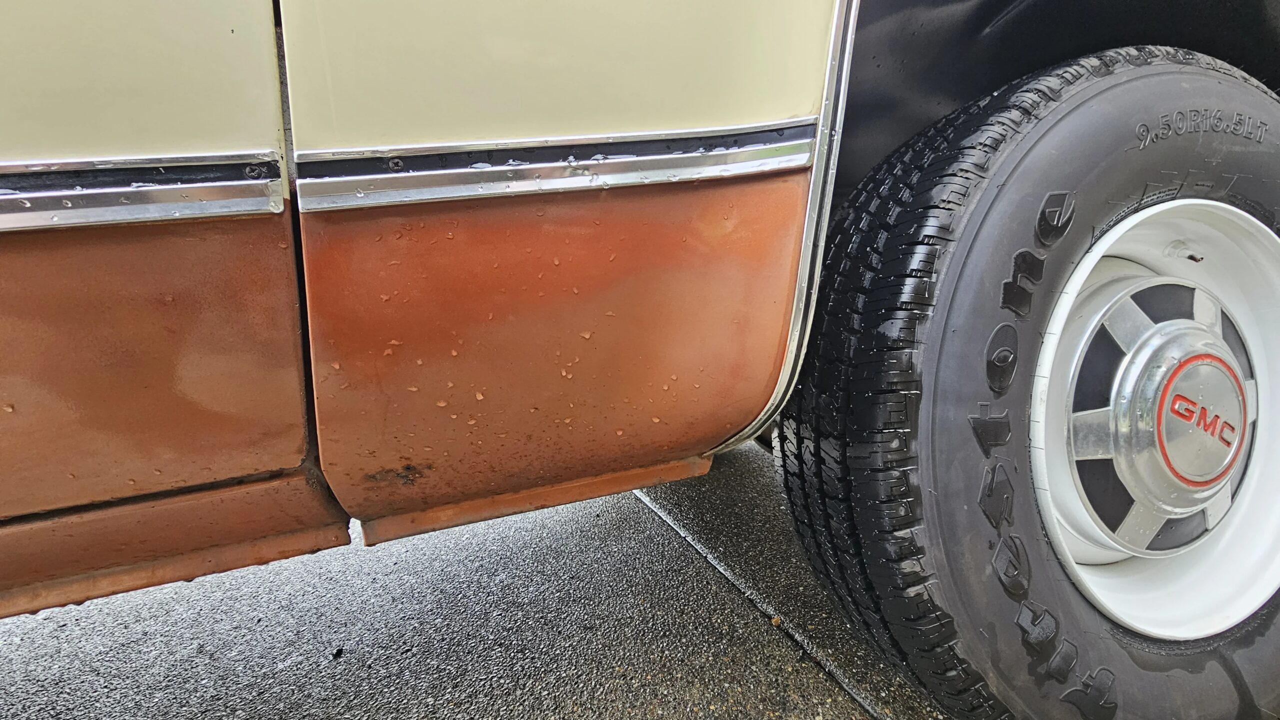 Gmc-Ck-2500-1980-Brown-Beige-15