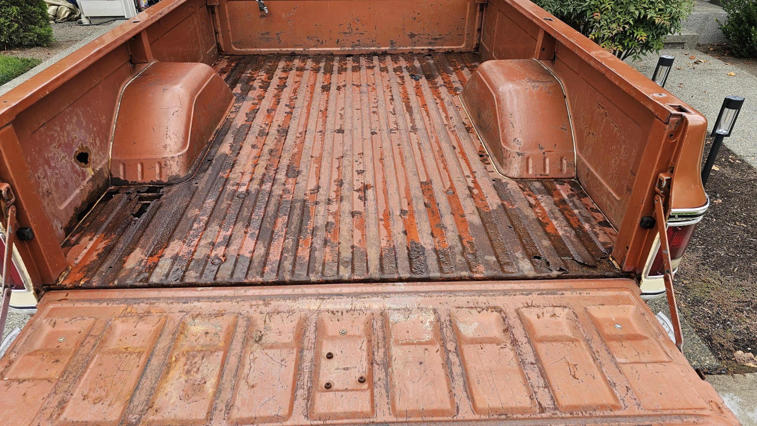 Gmc-Ck-2500-1980-Brown-Beige-17