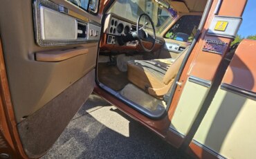 Gmc-Ck-2500-1980-Brown-Beige-30