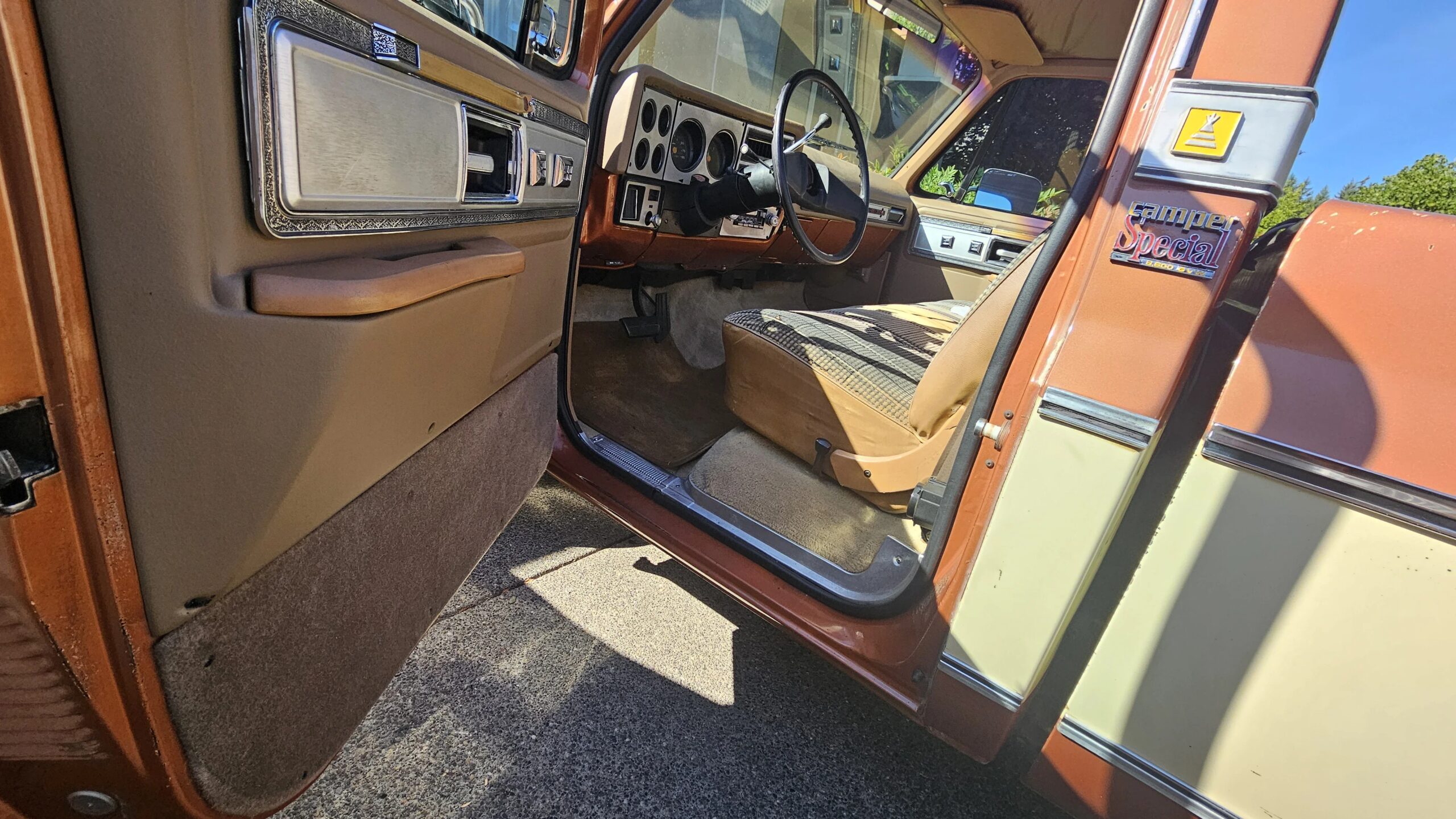 Gmc-Ck-2500-1980-Brown-Beige-30