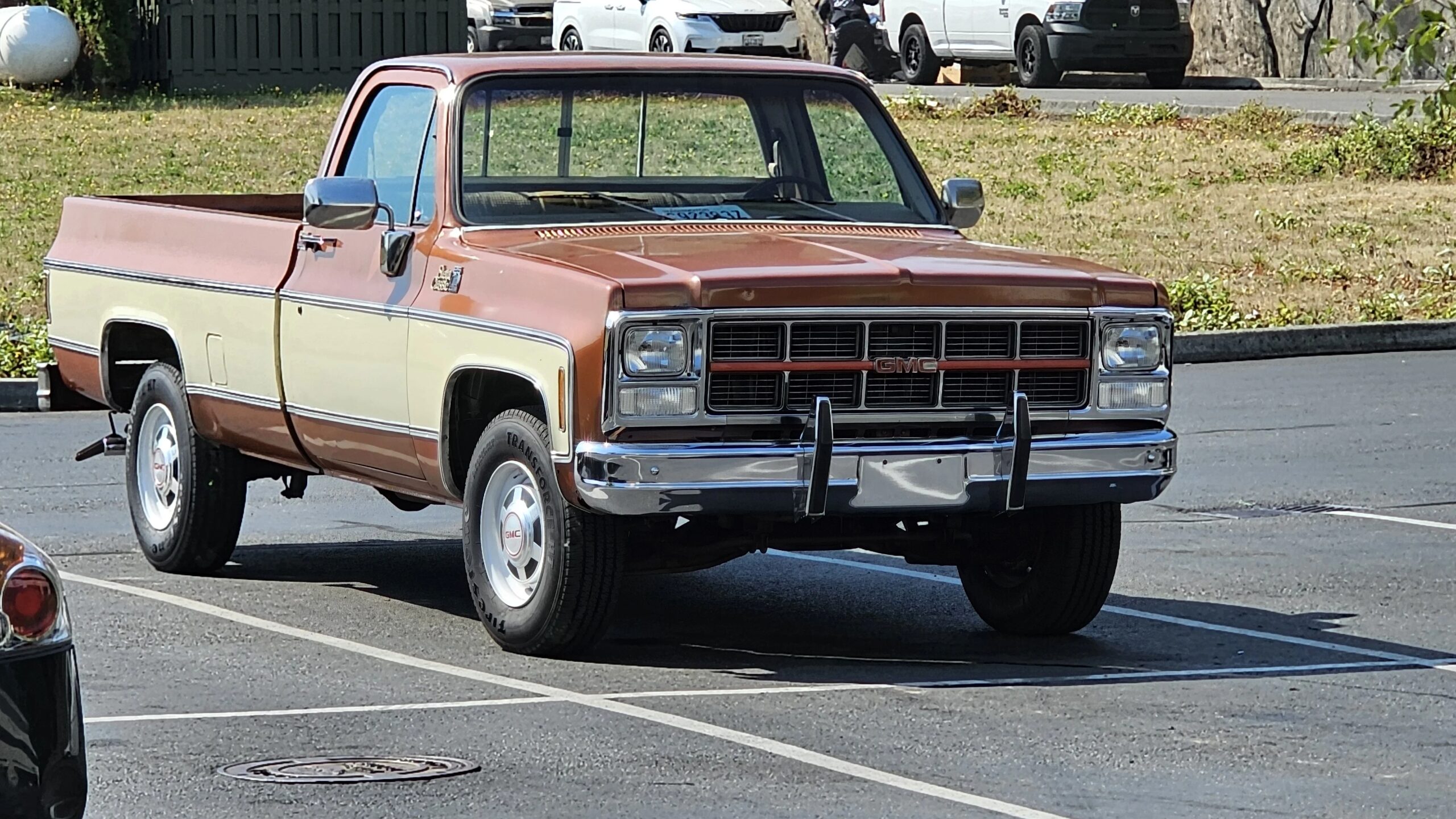 Gmc-Ck-2500-1980-Brown-Beige