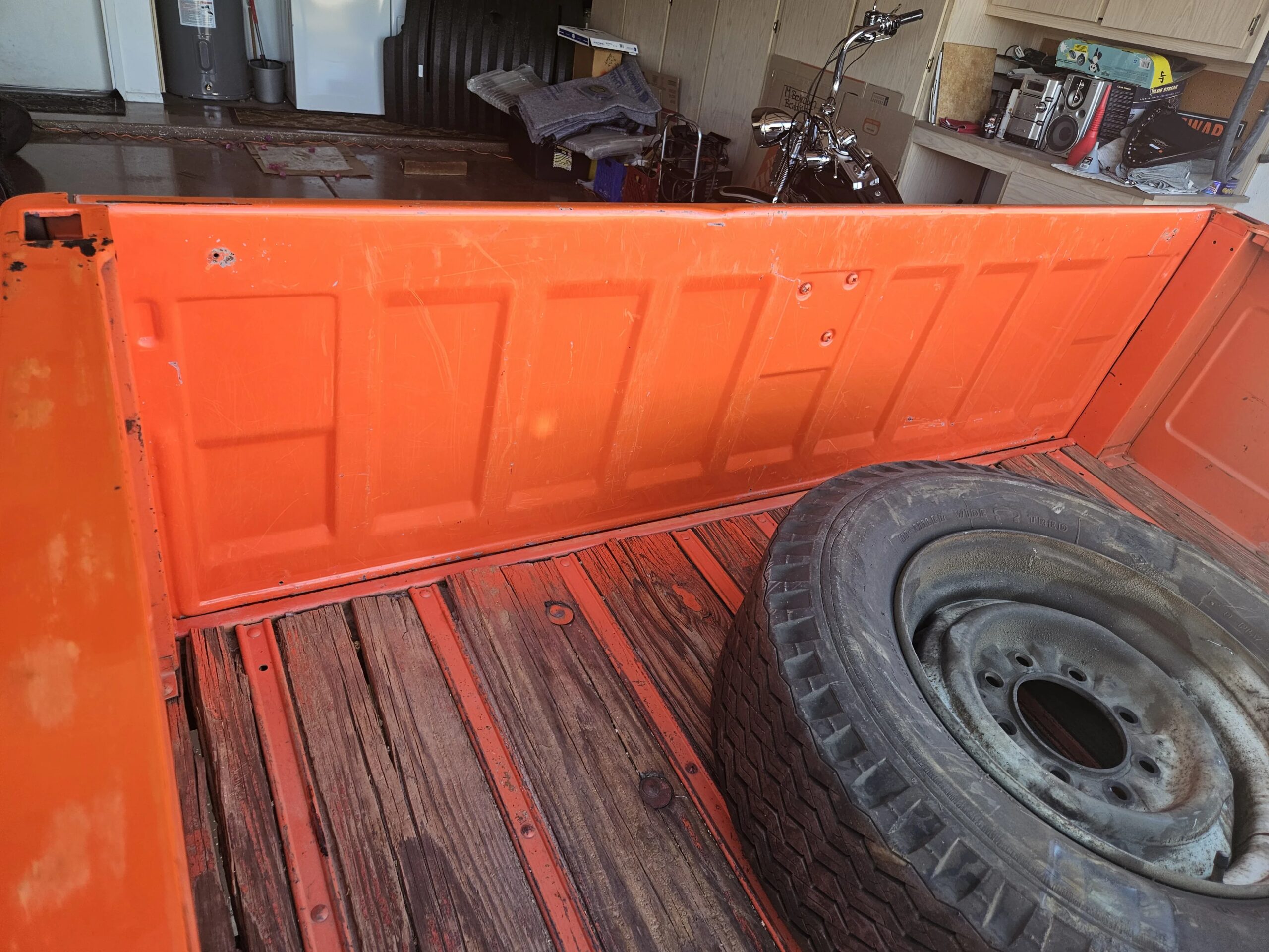 Gmc-Ck-3500-1972-Orange-Beige-1